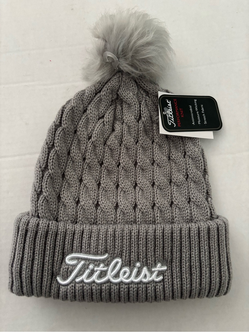 NEW! Titleist Women’s Cable Knit Pom Pom Winter Beanie Hat Light